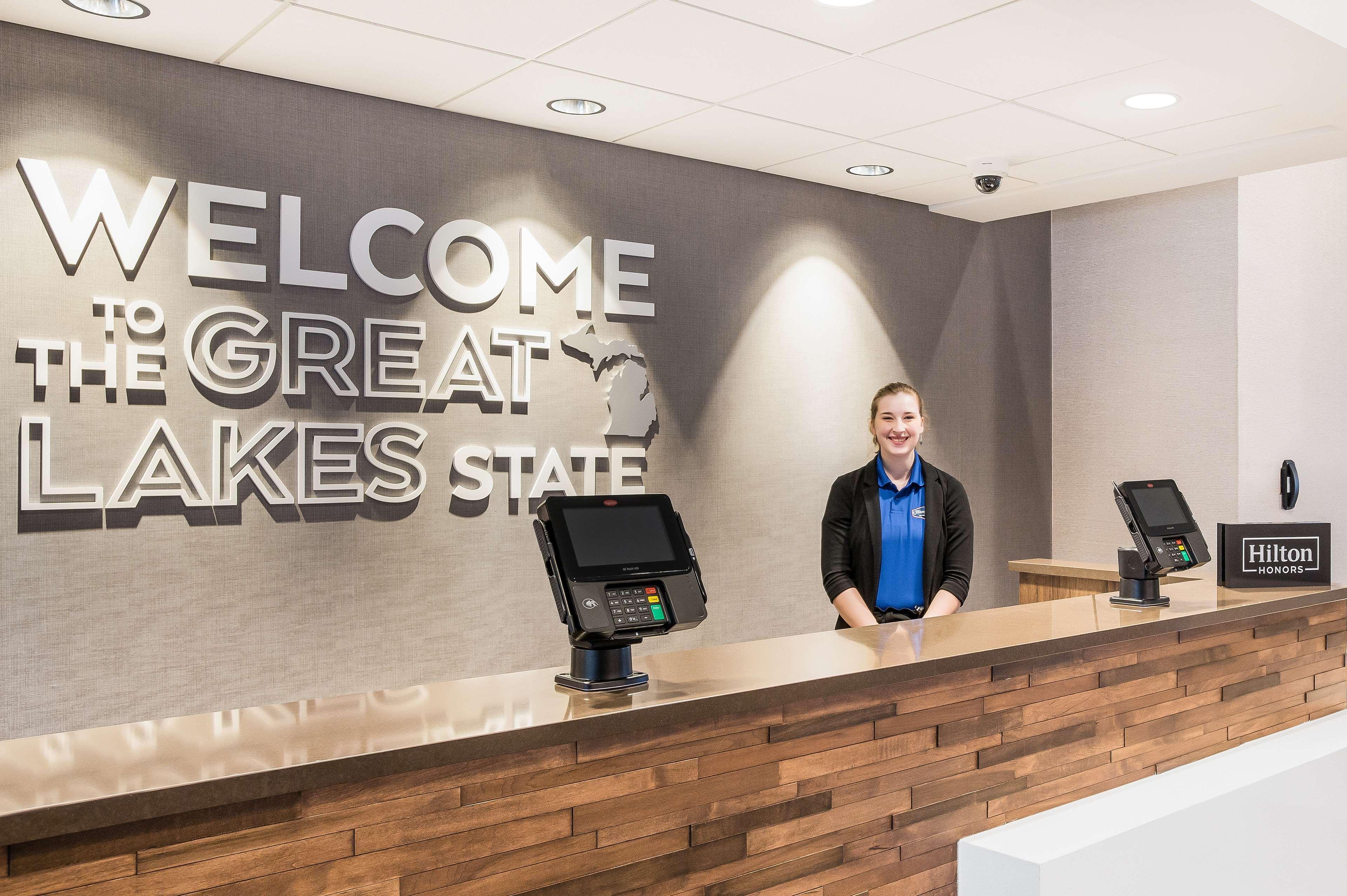 Hampton Inn & Suites Houghton Eksteriør billede