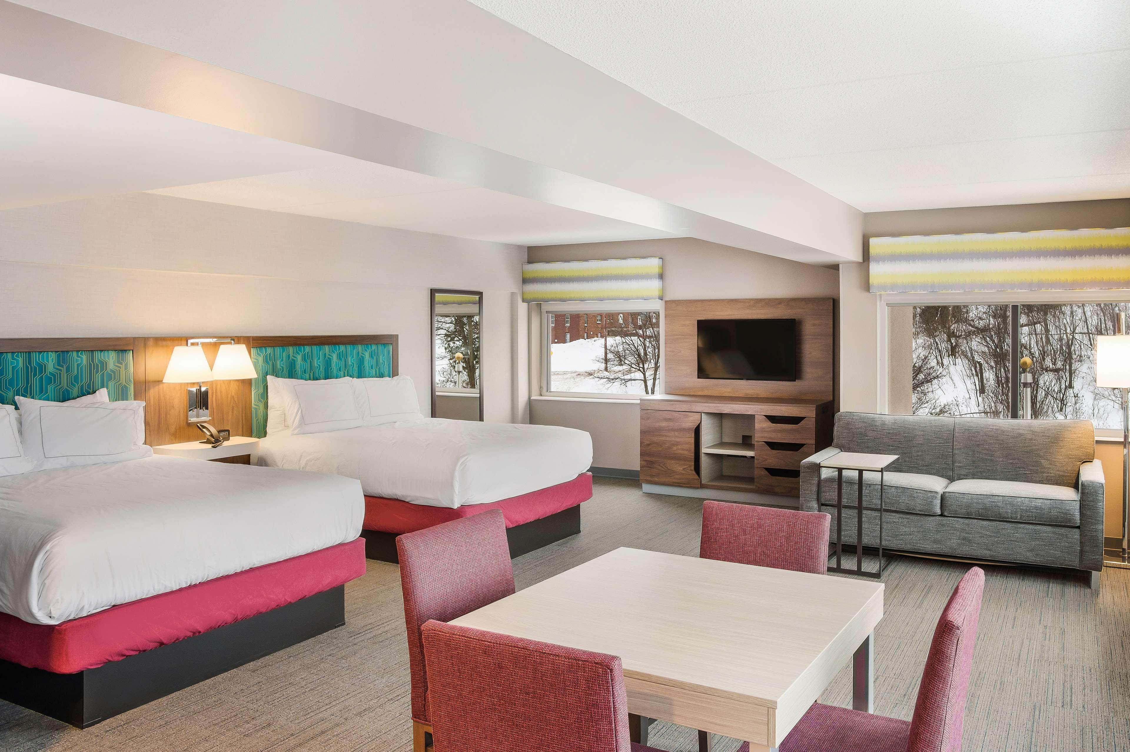 Hampton Inn & Suites Houghton Eksteriør billede