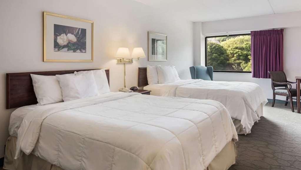 Hampton Inn & Suites Houghton Værelse billede